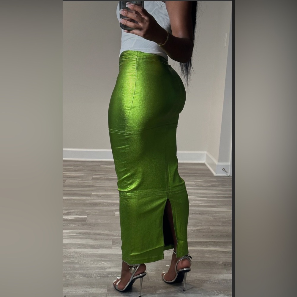Faux leather metallic Skirt - Green